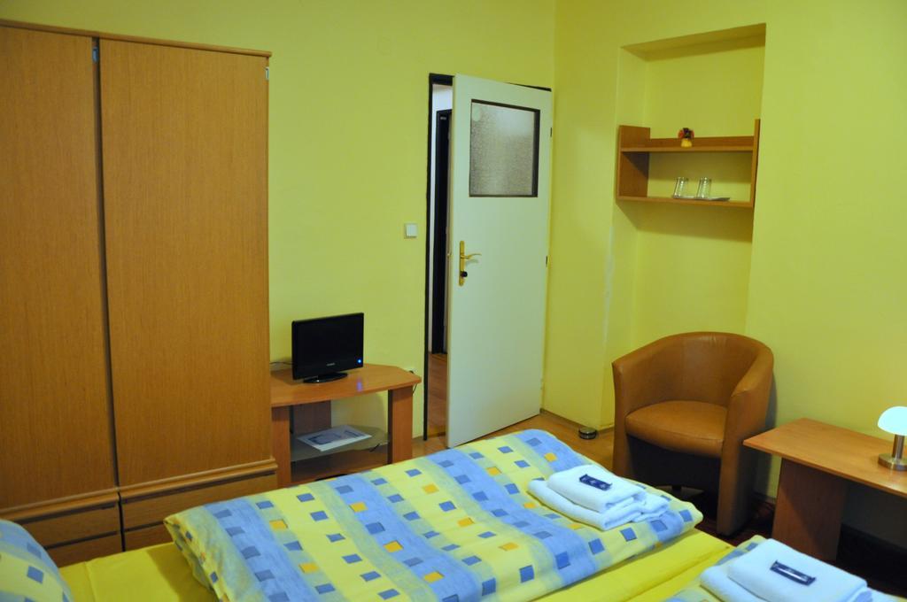 Hotel Komarov Brno Dış mekan fotoğraf