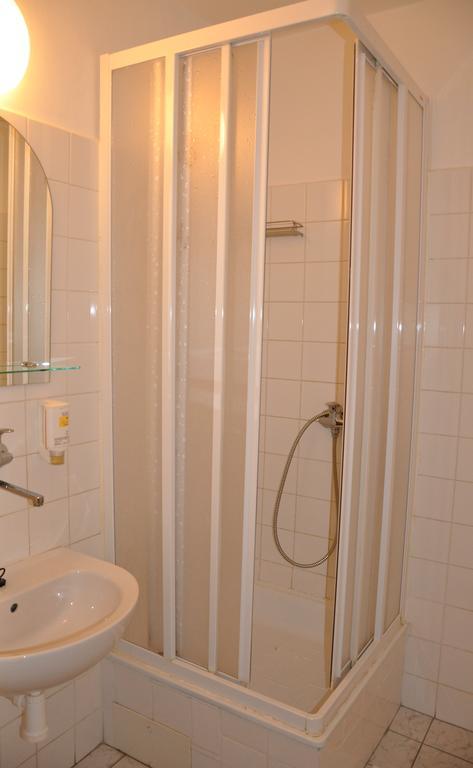 Hotel Komarov Brno Dış mekan fotoğraf